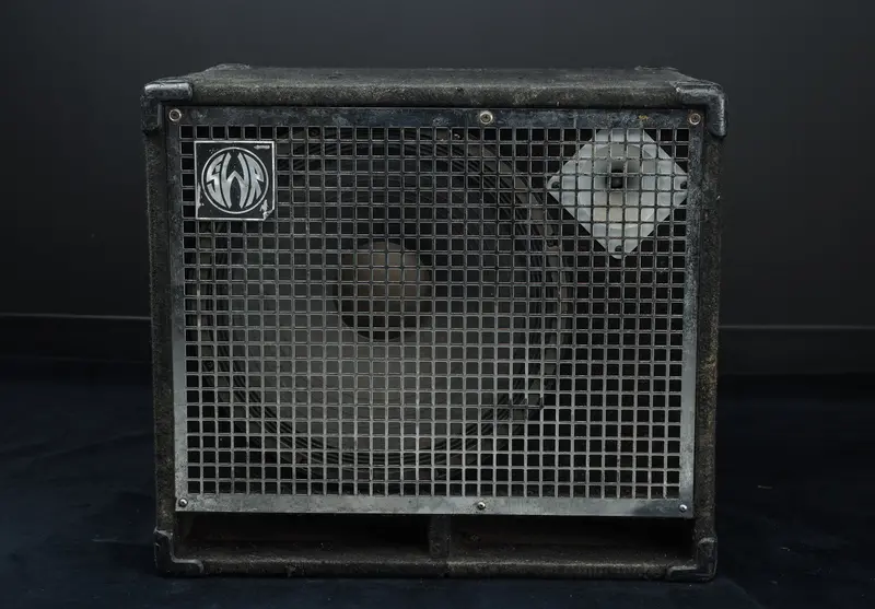 1×15 Inch Bass Speaker Cabinet – Compact Low-Frequency Enclosure