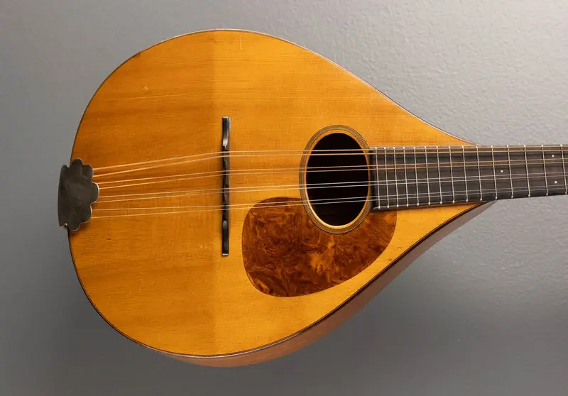 1923 A-Style Bent-Top Mandolin – Vintage American Craftsmanship