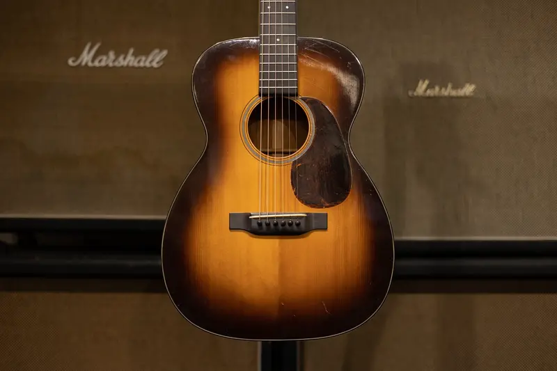 1937 Martin OO-18 Sunburst Small-Body Acoustic