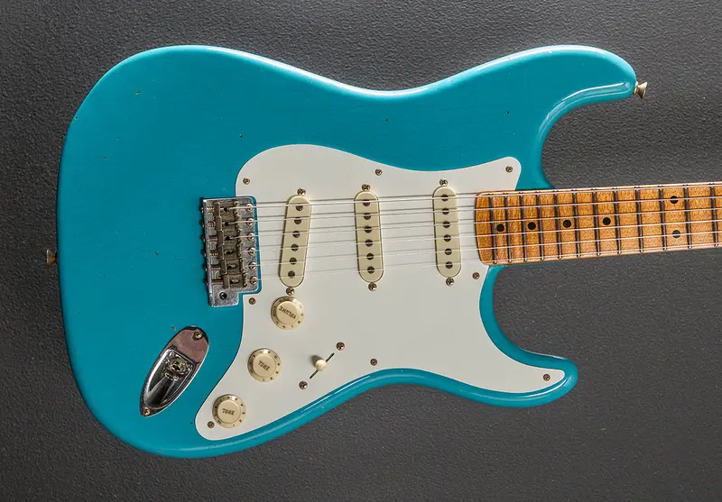 1957 Limited Edition Journeyman Relic Stratocaster