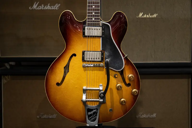 1958 Gibson ES-335TD Semi-Hollow Guitar – Sunburst