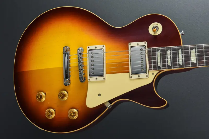 1958 Gibson Les Paul Standard Reissue in Bourbon Burst