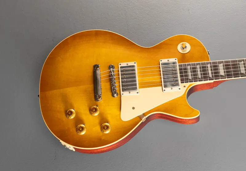 1958 Les Paul Standard Reissue – Lemon Burst Finish