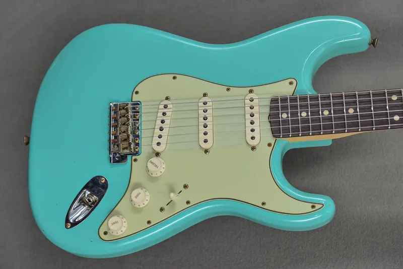 1960 Stratocaster Journeyman Relic – Hand-Relic’d Finish
