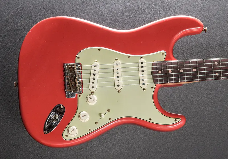 1960 Stratocaster Journeyman Relic – Premium Aged Finish