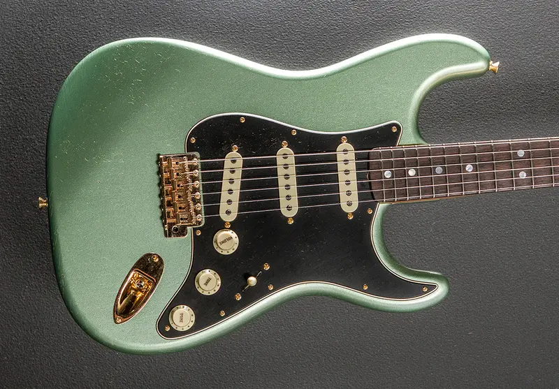 1965 Dual-Magnet Journeyman Relic Stratocaster – Limited Edition