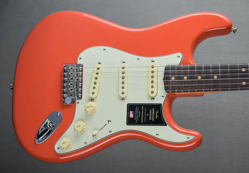 American Vintage II 1961 Stratocaster – Fiesta Red Finish