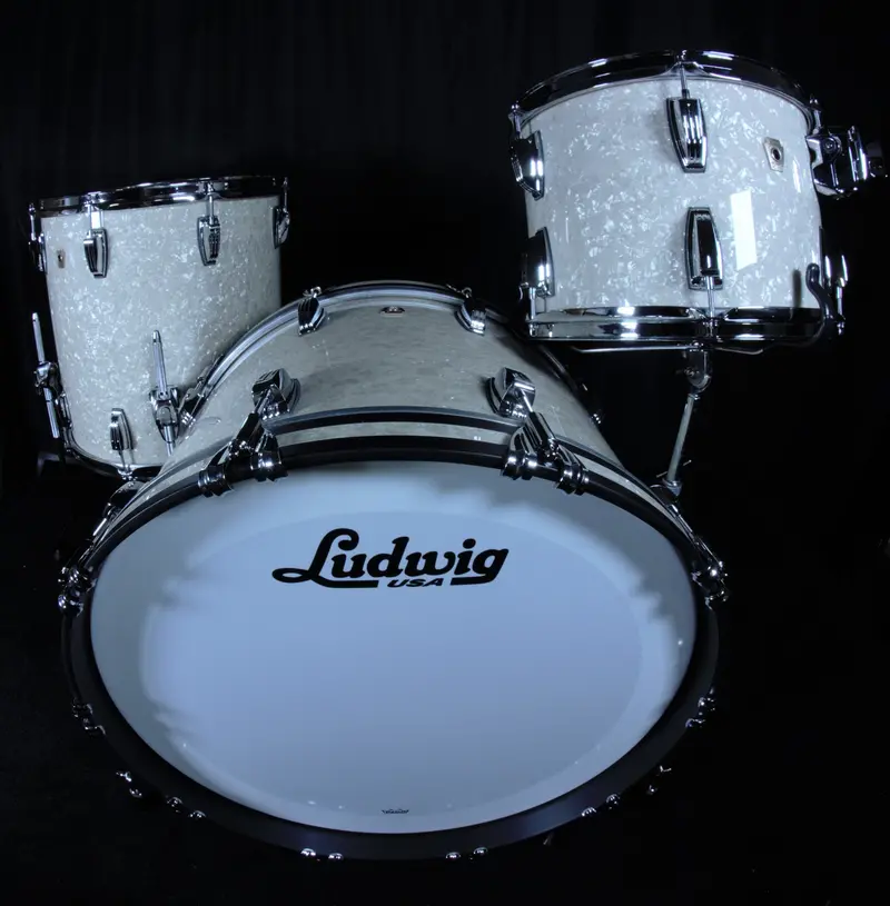 Classic Maple Drum Set in Vintage Marine Pearl Finish