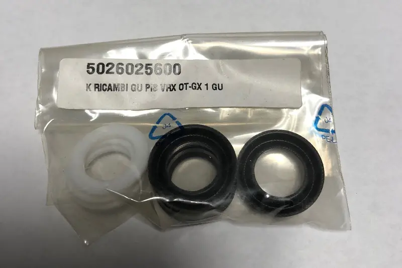 Comet Piston Seal Kit — Compatible with NorthStar Pressure Washers (P/N 5026025600)