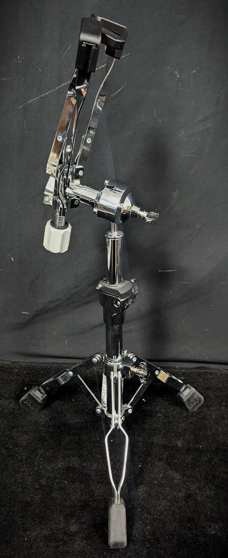 Concept Series Snare Drum Stand – Adjustable Height and Tilt