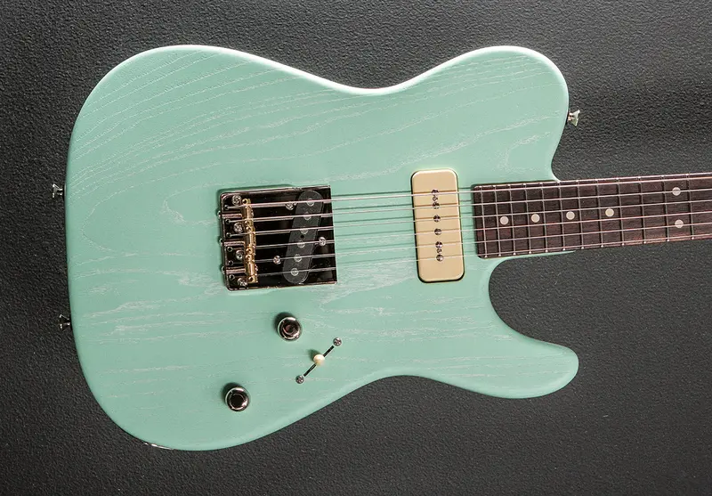 Custom Pro-Am T-Style Electric Guitar