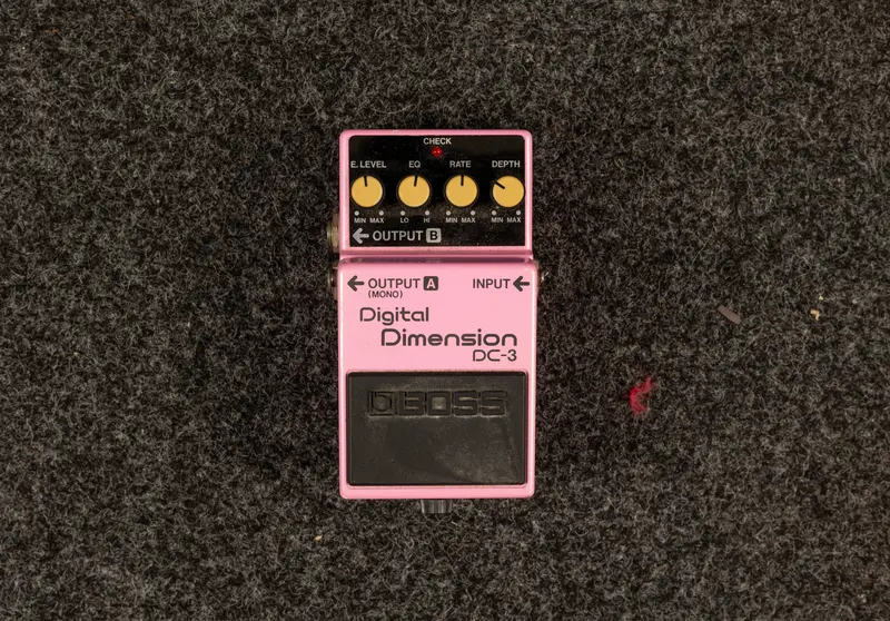 DC-3 Digital Dimension Guitar – 1988 Vintage Reissue