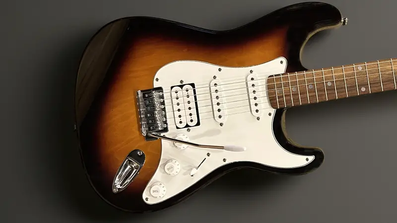 Electra Electric Guitar – Recently Listed
