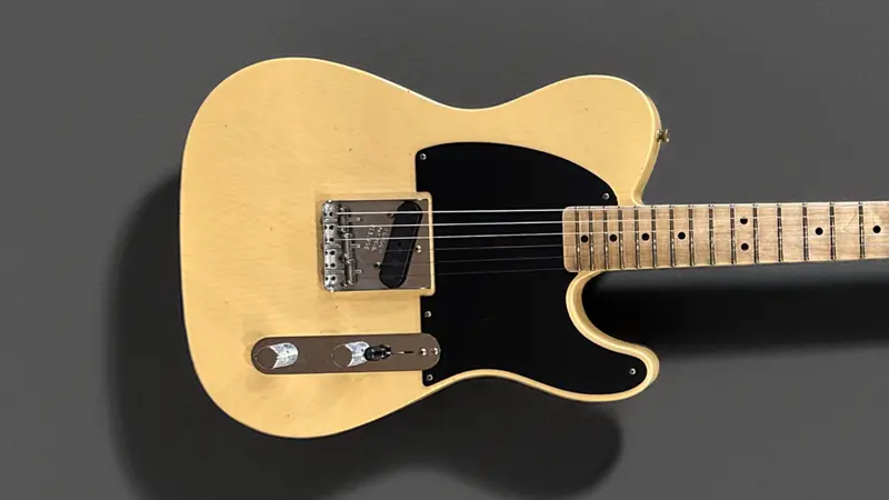 Fender 1952 Journeyman Relic Esquire Guitar