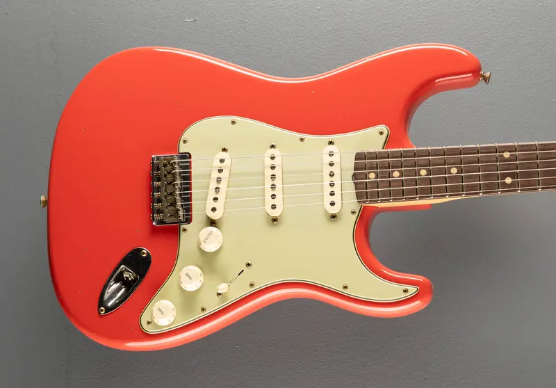 Fender 1960 Journeyman Relic Hardtail Stratocaster – Fiesta Red