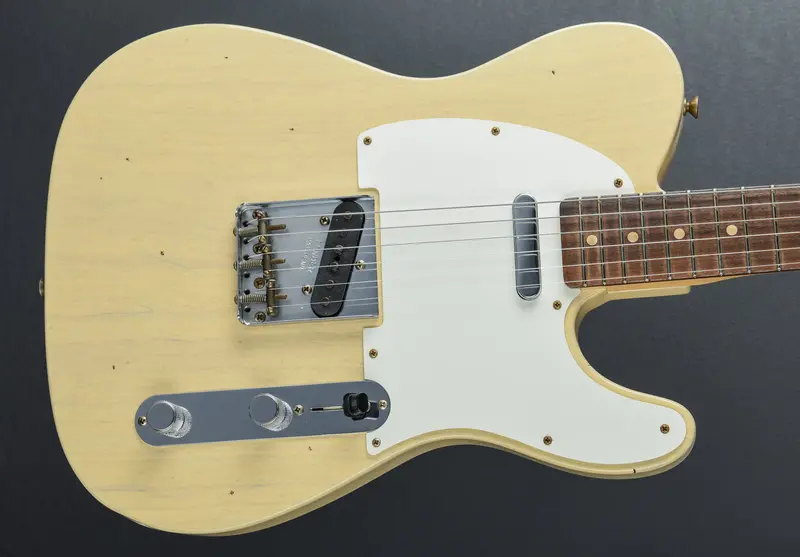 Fender 1960 Journeyman Relic Telecaster – Hand-Aged Craftsmanship