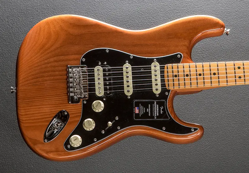 Fender American Professional II Stratocaster HSS – Roasted Pine Body with Maple Fingerboard