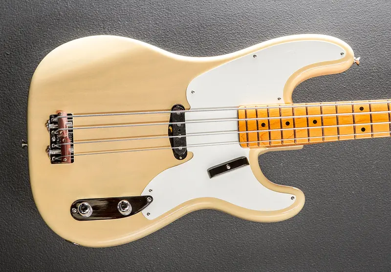 Fender American Vintage II 1954 Precision Bass in Vintage Blonde Finish