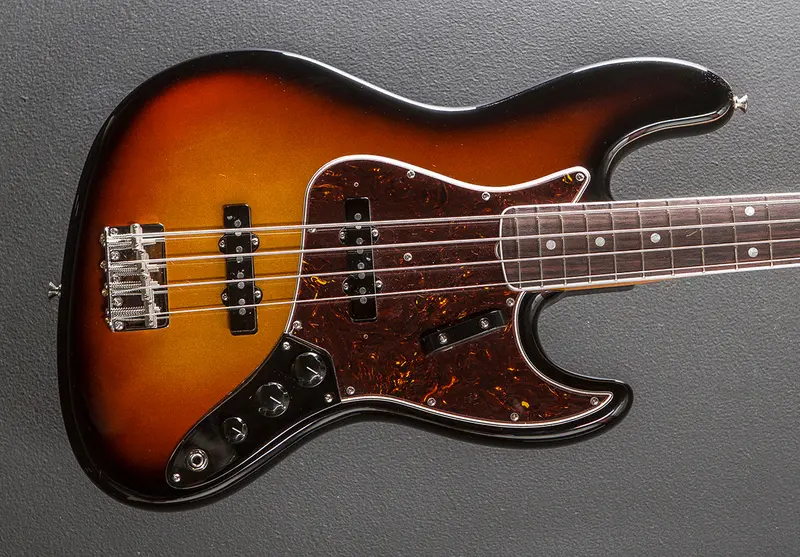 Fender American Vintage II 1966 Jazz Bass – 3-Color Sunburst