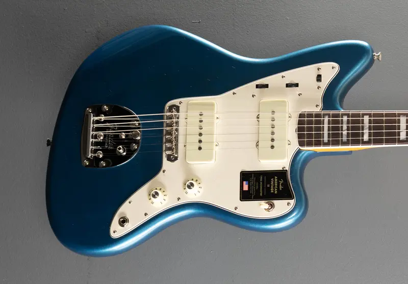 Fender American Vintage II 1966 Jazzmaster – Lake Placid Blue Finish