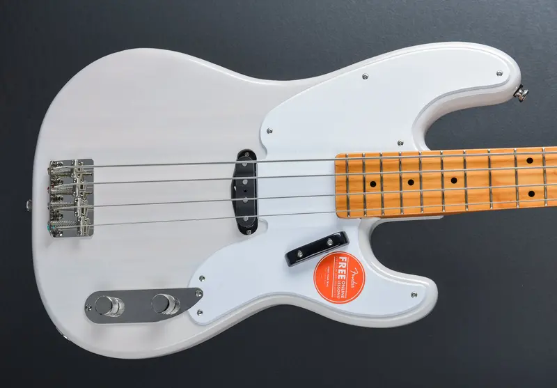 Fender Classic Vibe ’50s Precision Bass – White Blonde Finish