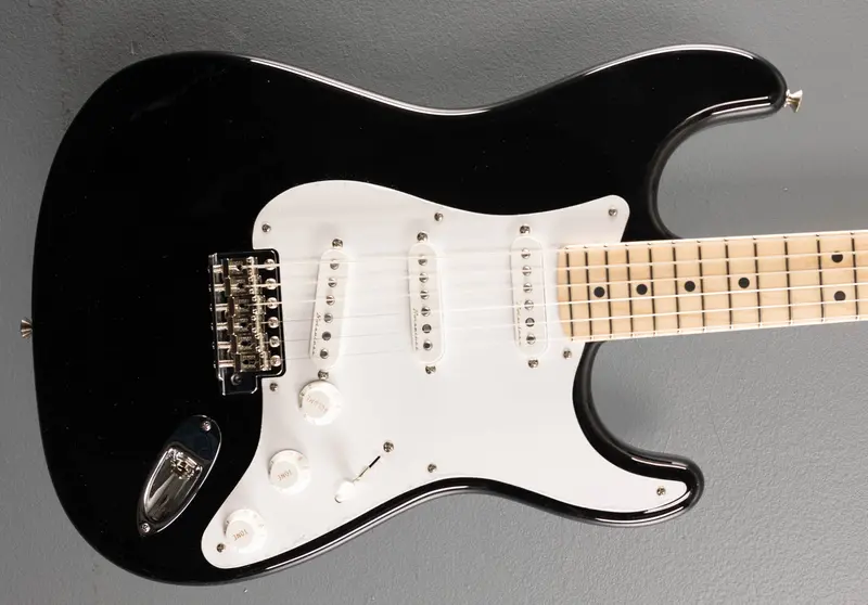 Fender Eric Clapton Stratocaster in Gloss Black