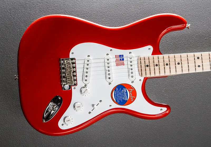 Fender Eric Clapton Stratocaster – Torino Red Finish