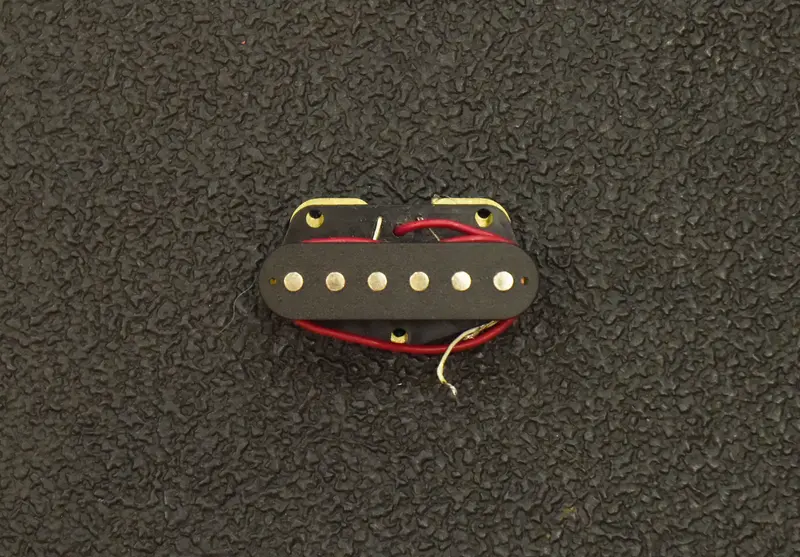 Fender Genuine Telecaster Bridge Pickup – Modern Replacement