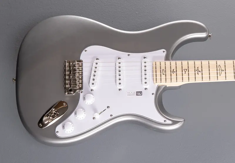 Fender John Mayer Silver Sky Electric Guitar – Tungsten with Maple Fingerboard