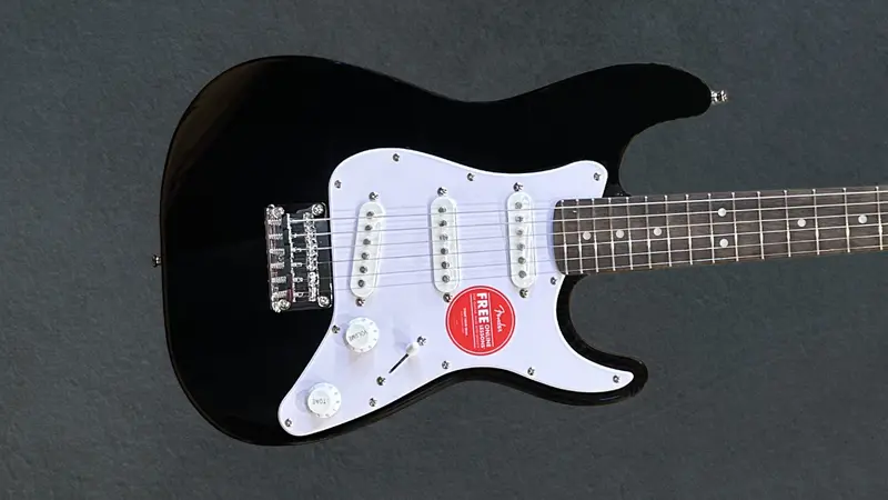 Fender Mini Strat Electric Guitar – Matte Black