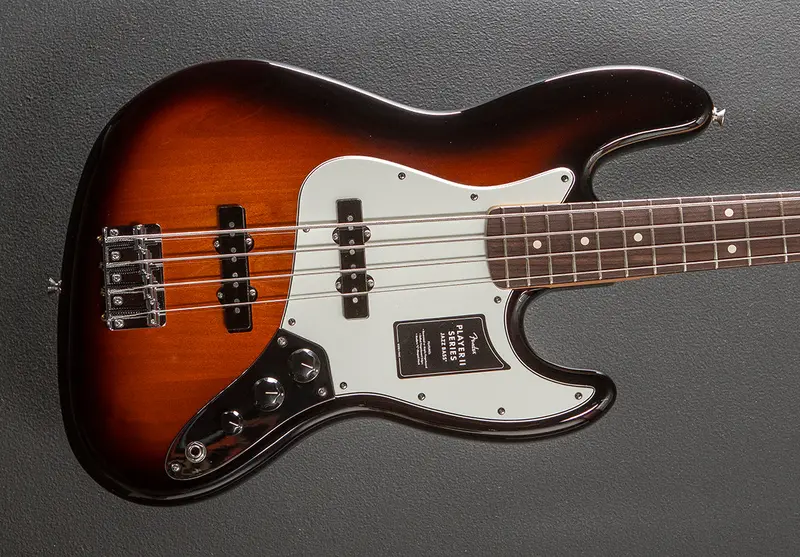Fender Player II Jazz Bass – 3-Color Sunburst with Rosewood Fingerboard