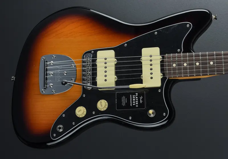 Fender Player II Jazzmaster in 3-Color Sunburst