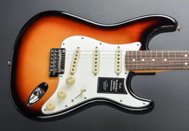 Fender Player II Stratocaster – 3-Color Sunburst with Rosewood Fingerboard