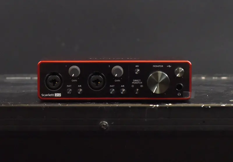 Focusrite Scarlett 2i2 – 3rd Gen USB Audio Interface