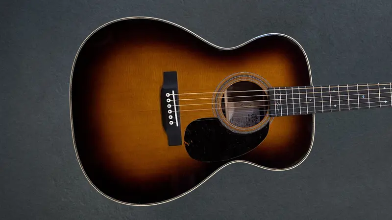 Gibson 000-28EC Eric Clapton Acoustic – Sunburst Finish