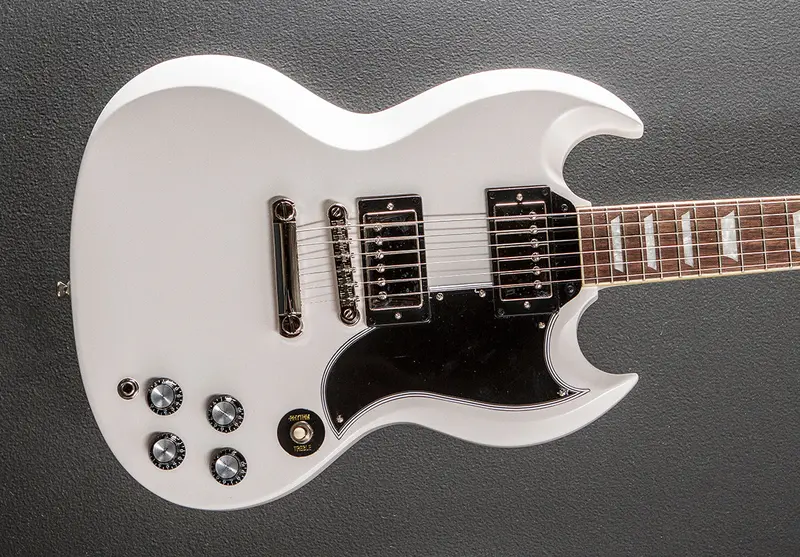 Gibson 1961 Les Paul SG Standard – Aged Classic White Relic Finish