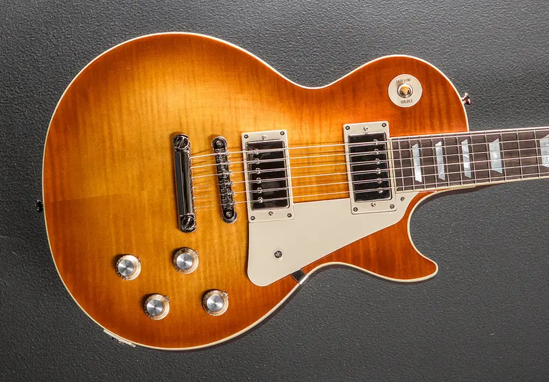 Gibson Custom-Inspired 1960 Les Paul Standard Reissue – Iced Tea Burst