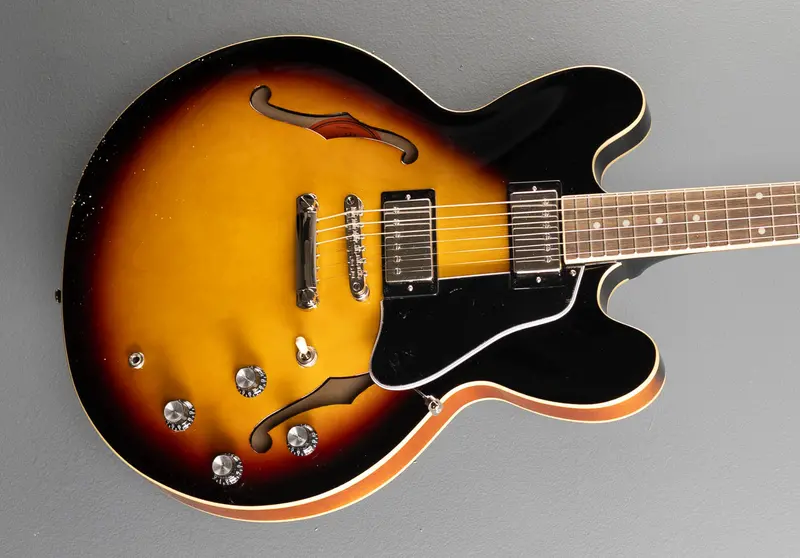 Gibson ES-335 Semi-Hollowbody – Vintage Sunburst