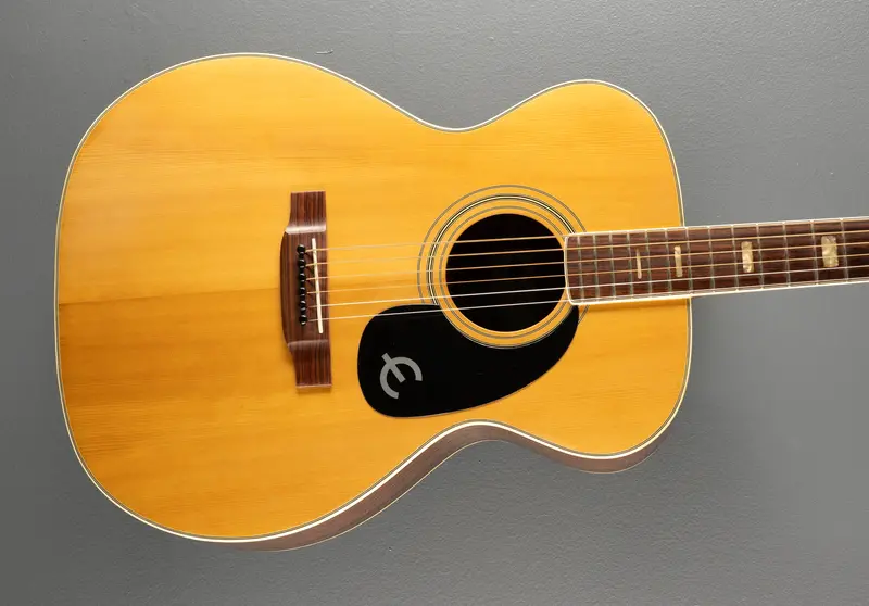 Gibson FT-335 Troubadour Acoustic Guitar – 1970s Era