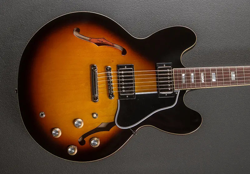 Gibson ‘Inspired by Gibson Custom’ 1962 ES-335 Reissue – Vintage Burst