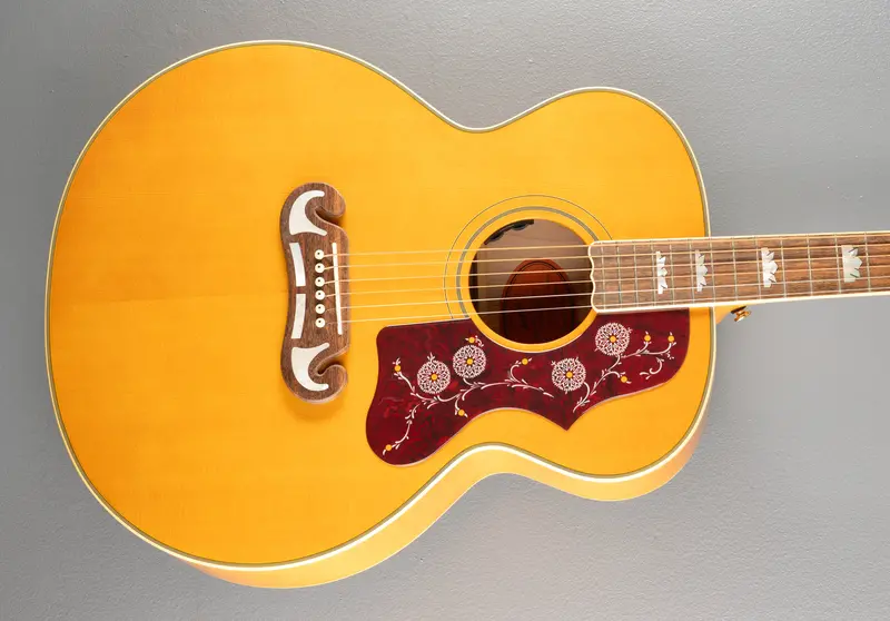 Gibson-Inspired J-200 Acoustic Guitar – Aged Gloss Antique Natural