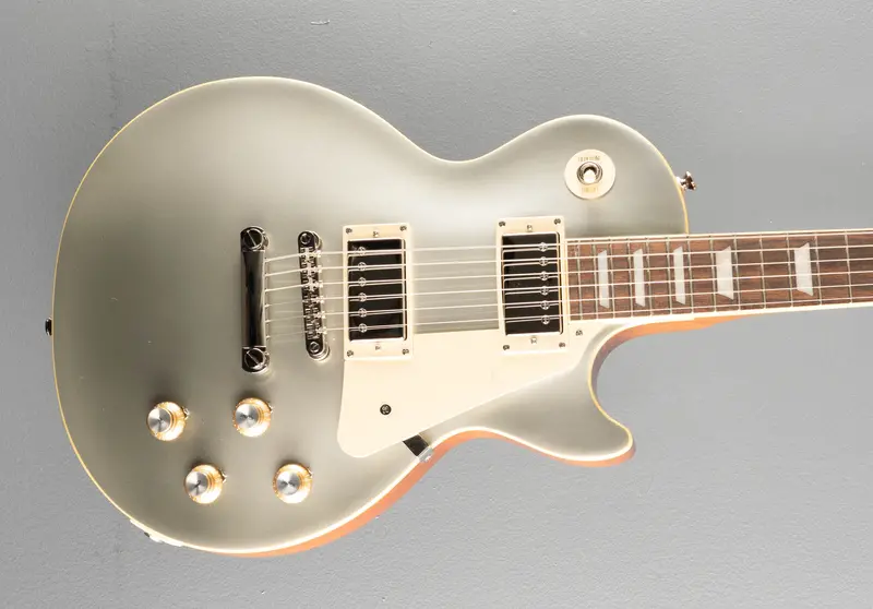 Gibson-Inspired Les Paul Standard ’60s Reissue – Silver Mist Metallic