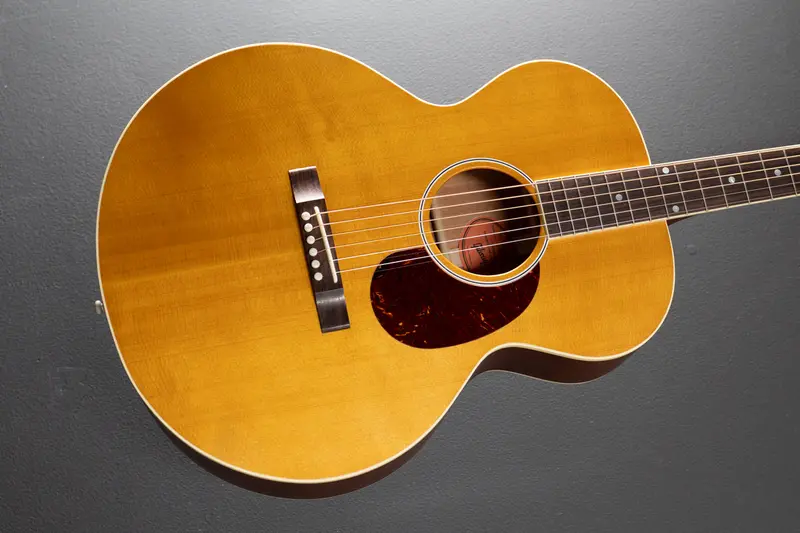 Gibson J-185 Century 12-Fret Acoustic – Vintage Amber Gloss