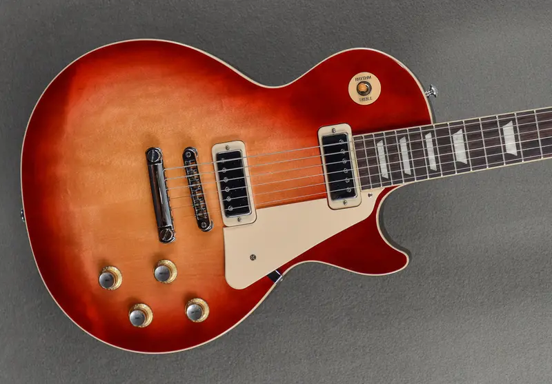 Gibson Les Paul 1970s Deluxe Electric Guitar