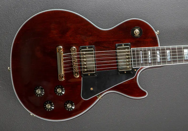 Gibson Les Paul Custom 1970s Reissue – Wine Red Finish