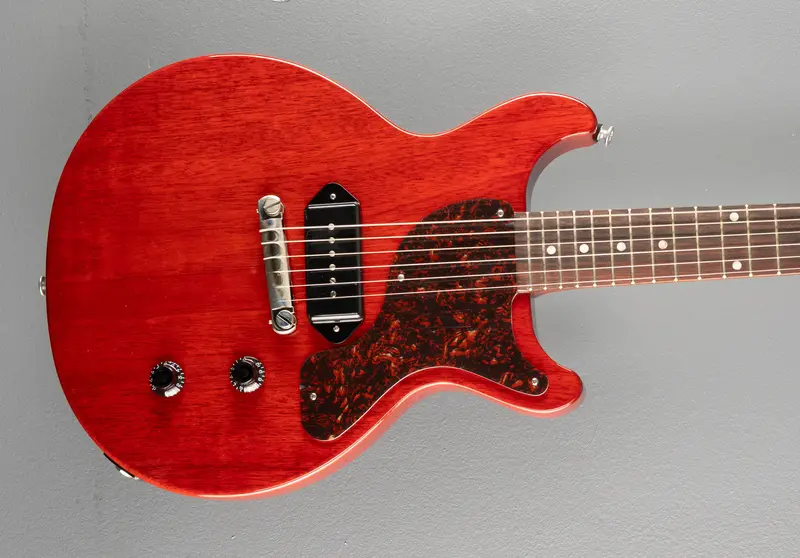 Gibson Les Paul Junior Double Cutaway – Vintage Cherry with Tortoise Pickguard