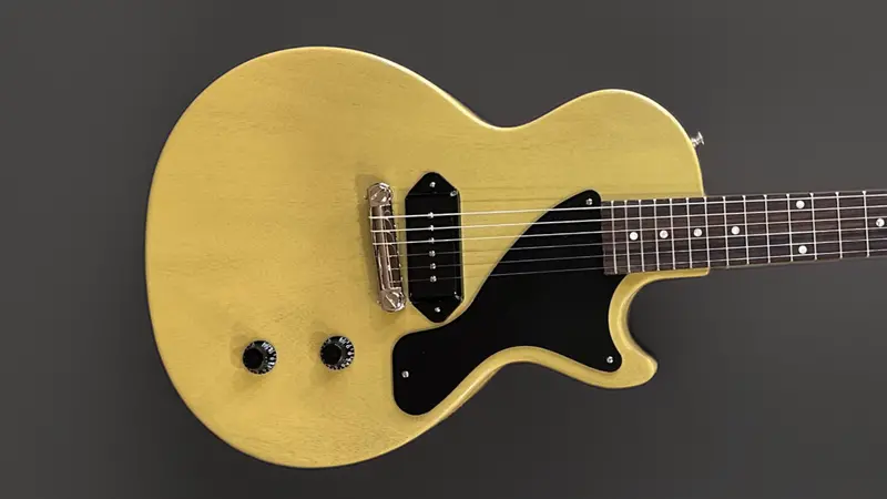 Gibson Les Paul Junior Electric Guitar in TV Yellow