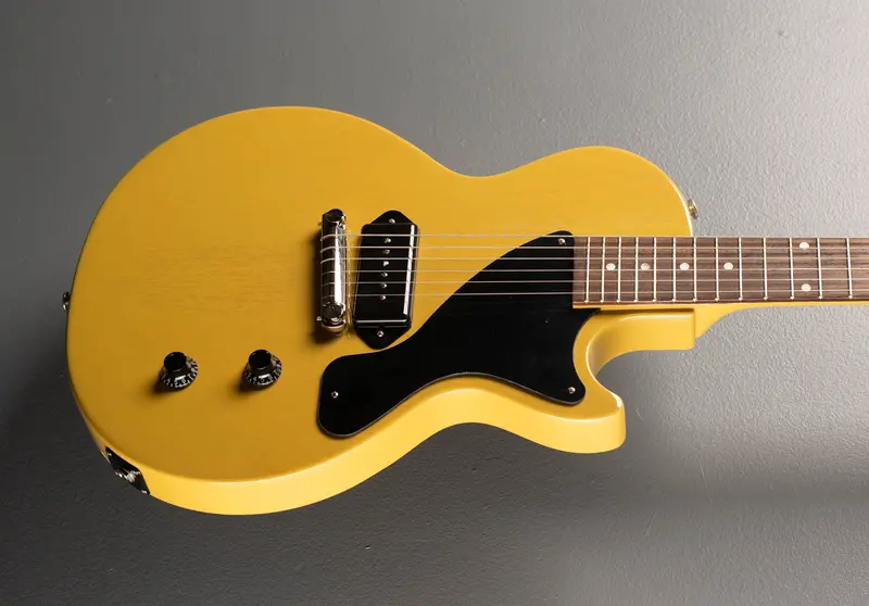 Gibson Les Paul Junior Reissue in Authentic TV Yellow Finish