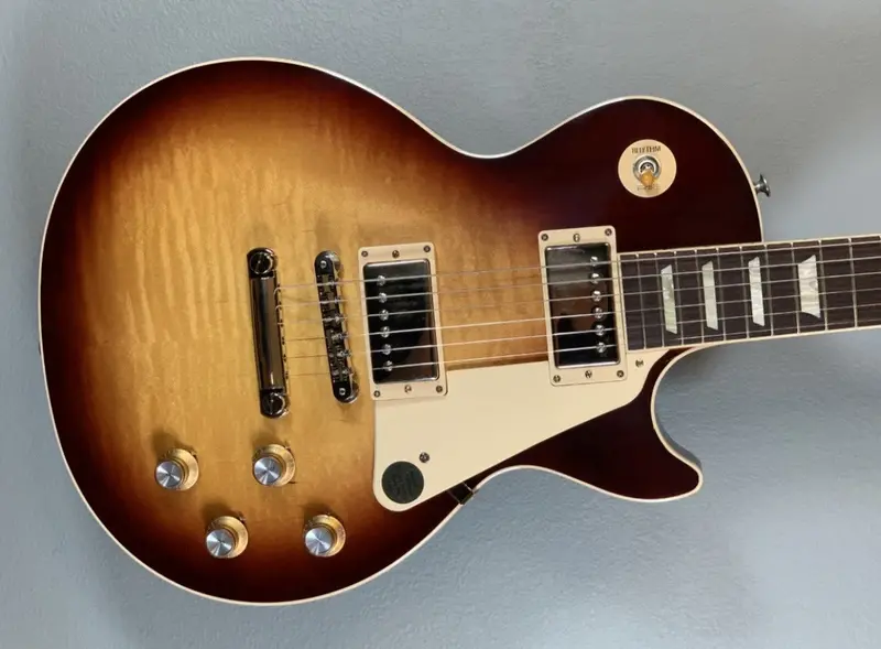 Gibson Les Paul Standard 1960s Reissue – Bourbon Burst