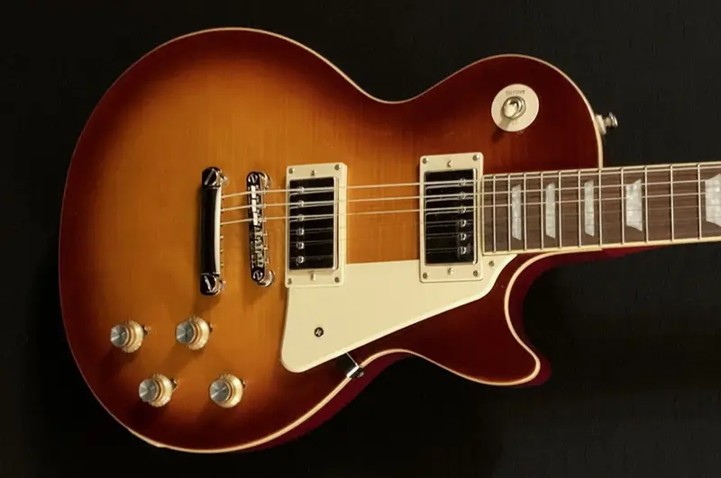 Gibson Les Paul Standard 1960s Reissue – Iced Tea Finish